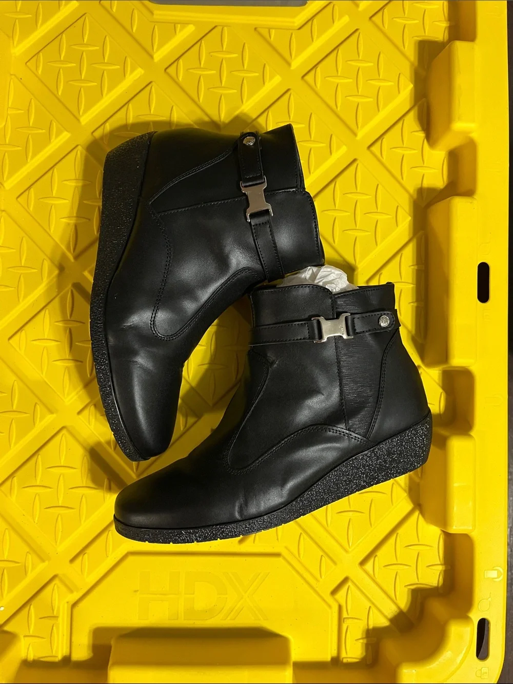 ANDREA  Black Leather Ankle Booties